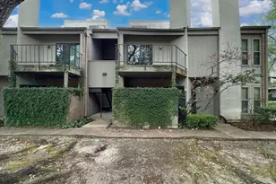 10811 Richmond Ave, Houston, TX 77042 - Photo 11