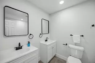 15807 Danford Dr, Houston, TX 77053 - Photo 11