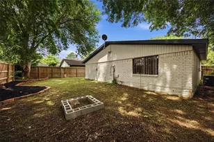 15807 Danford Dr, Houston, TX 77053 - Photo 19