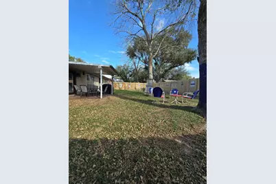 17706 Heritage Creek Drive, Webster, TX 77598 - Photo 25