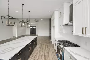 643 Lone Star Trail, Angleton, TX 77515 - Photo 19