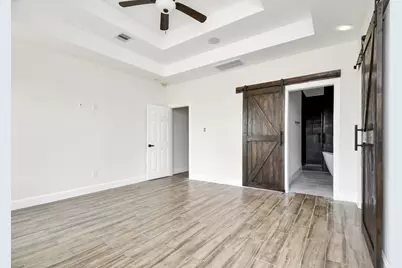 643 Lone Star Trail, Angleton, TX 77515 - Photo 15