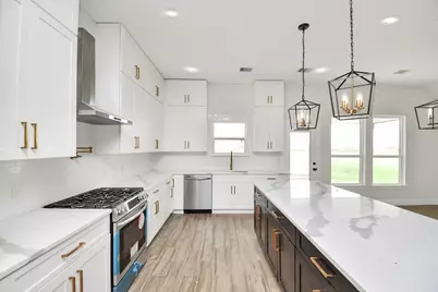 643 Lone Star Trail, Angleton, TX 77515 - Photo 21
