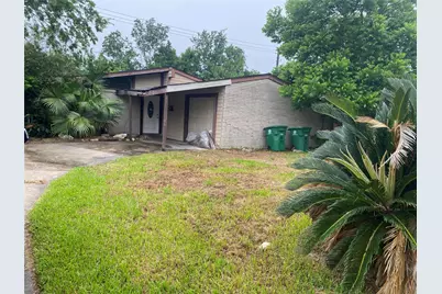 2635 Knotty Oaks Trail, Houston, TX 77045 - Photo 1