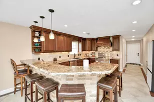 8114 Beach Haven Dr, Baytown, TX 77523 - Photo 5