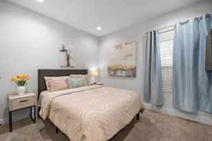 850 Elkhart St, Houston, TX 77091 - Photo 9