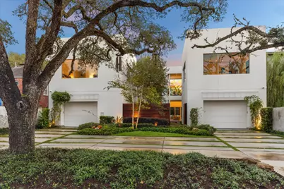 2169 University Boulevard, Houston, TX 77030 - Photo 1