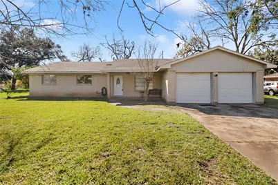 238 Sleepy Hollow Drive, Lake Jackson, TX 77566 - Photo 1