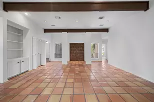 11306 Ella Lee Ln, Houston, TX 77077 - Photo 9