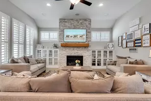 3403 Dover Valley Dr, Houston, TX 77059 - Photo 9