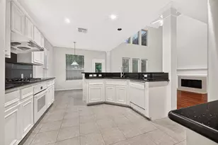 3627 Sunburst Dr, Manvel, TX 77578 - Photo 9