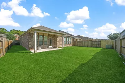 16627 Lake Aquilla Lane, Houston, TX 77044 - Photo 25