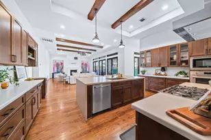 4704 Willow St, Bellaire, TX 77401 - Photo 17