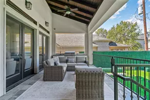 4704 Willow St, Bellaire, TX 77401 - Photo 43