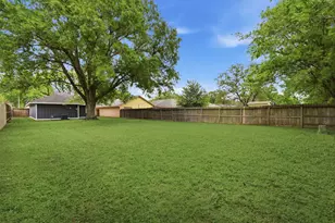 13747 Vickston Ln, Houston, TX 77014 - Photo 33