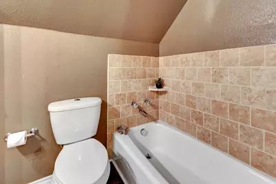 1203 S 2nd Street, Ganado, TX 77962 - Photo 37