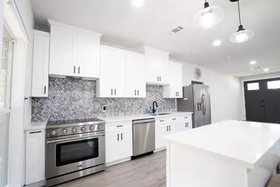 502 Tall Timber Drive, West Columbia, TX 77486 - Photo 5
