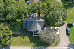 502 Tall Timber Dr, West Columbia, TX 77486 - Photo 39