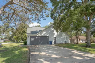 502 Tall Timber Dr, West Columbia, TX 77486 - Photo 35