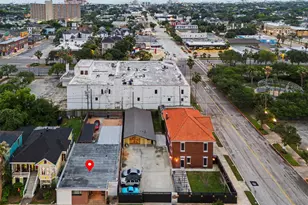 2219 Sealy St, Galveston, TX 77550 - Photo 7