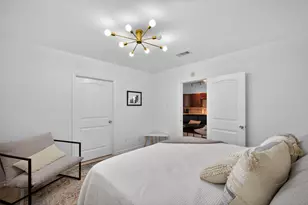 2219 Sealy St, Galveston, TX 77550 - Photo 29