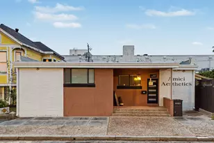 2219 Sealy St, Galveston, TX 77550 - Photo 1