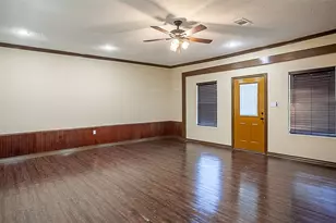 105 Butler Rd, Vidor, TX 77662 - Photo 17