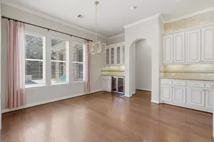 126 E Cove View Trail, The Woodlands, TX 77389 - Photo 11