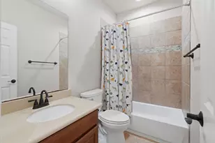 126 E Cove View Trail, The Woodlands, TX 77389 - Photo 35