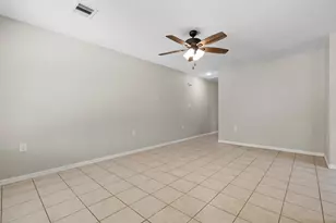 119 S Bend Ct, Willis, TX 77378 - Photo 5