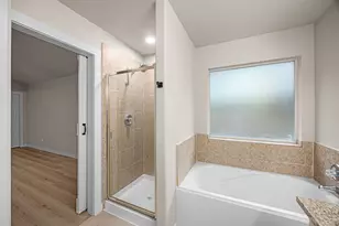 20014 Goldlake Dr, Katy, TX 77449 - Photo 15