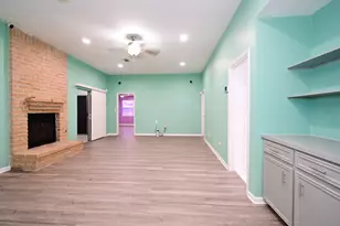 8615 Belle Park Dr, Houston, TX 77099 - Photo 3