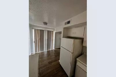 5625 Antoine Drive #208, Houston, TX 77091 - Photo 5