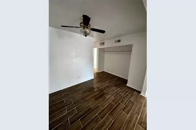 5625 Antoine Drive #208, Houston, TX 77091 - Photo 3