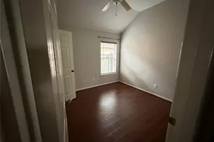 18419 S Raven Shore Dr, Cypress, TX 77433 - Photo 9