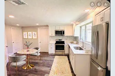 1607 W Houston Drive, La Marque, TX 77568 - Photo 15