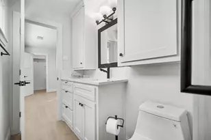 9323 Meadowbriar Ln, Houston, TX 77063 - Photo 27