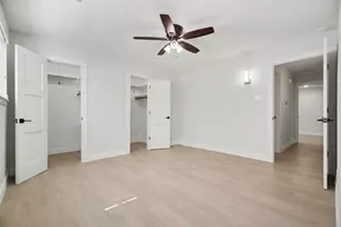 9323 Meadowbriar Ln, Houston, TX 77063 - Photo 21