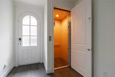 2613 Maxroy Street, Houston, TX 77007 - Photo 5