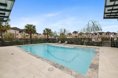 2613 Maxroy Street, Houston, TX 77007 - Photo 37