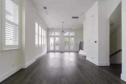 2613 Maxroy Street, Houston, TX 77007 - Photo 11