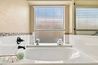 2929 Meridian Bay Lane, Dickinson, TX 77539 - Photo 27