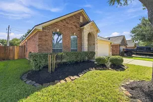 2929 Meridian Bay Ln, Dickinson, TX 77539 - Photo 45