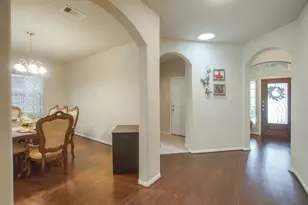 111 Pheasant Run Dr, Conroe, TX 77384 - Photo 9
