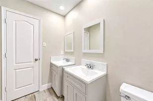 7331 Liberty Tree Ln, Houston, TX 77049 - Photo 33