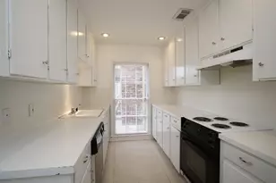 1739 Commonwealth St, Houston, TX 77006 - Photo 11