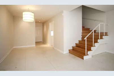 1739 Commonwealth Street, Houston, TX 77006 - Photo 9