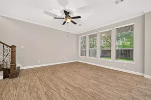 23 Dylan Branch Dr, Tomball, TX 77375 - Photo 5