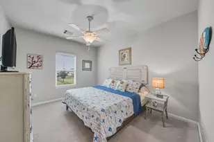 4126 Grayson Dr, Galveston, TX 77554 - Photo 17