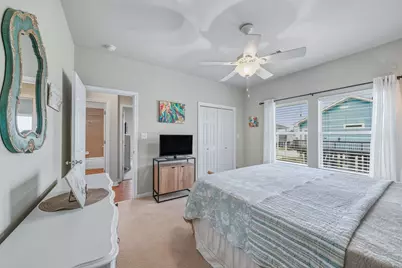 4126 Grayson Drive, Galveston, TX 77554 - Photo 19